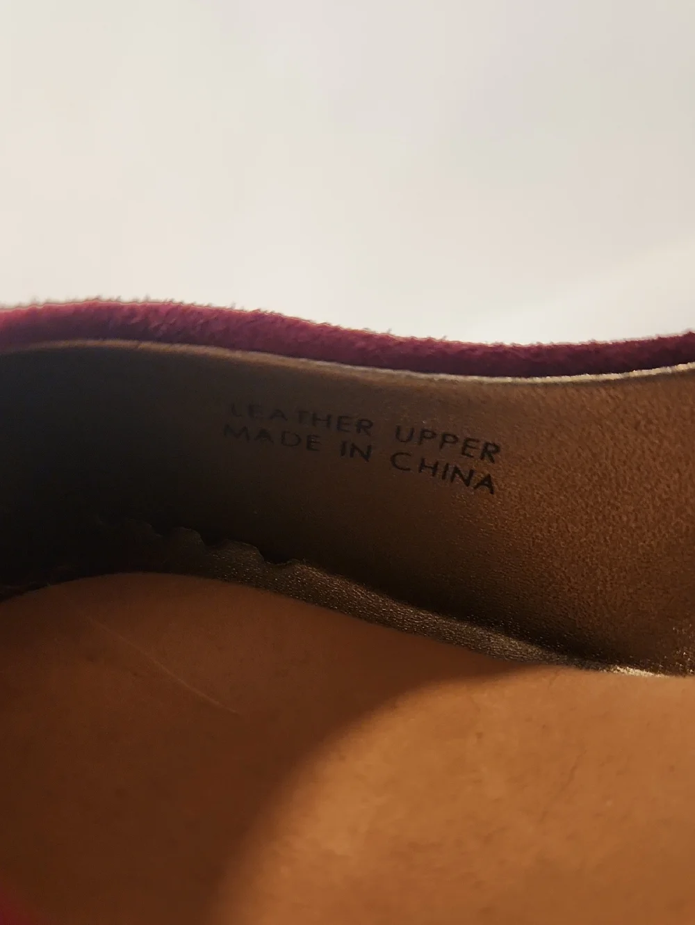 Tahari Colette Wine Burgundy Oxblood Red Suede Pumps High Heels 8 EUC